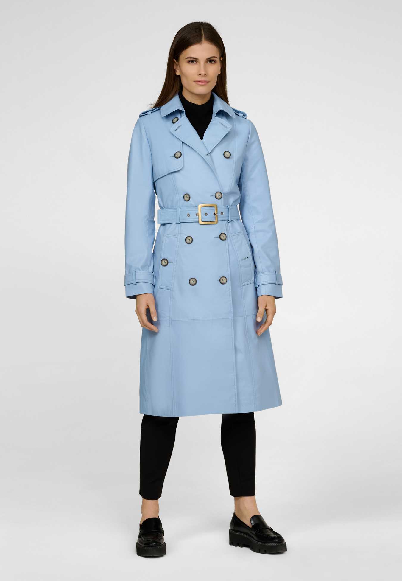 Damen Lederjacke Gloria in Eisblau von Ricano, Frontansicht am Model