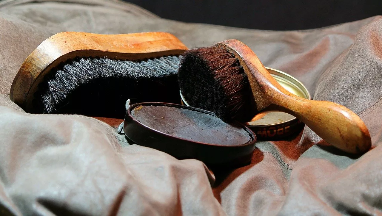 Lederpflege Produkte für Lederjacken und Lederhosen